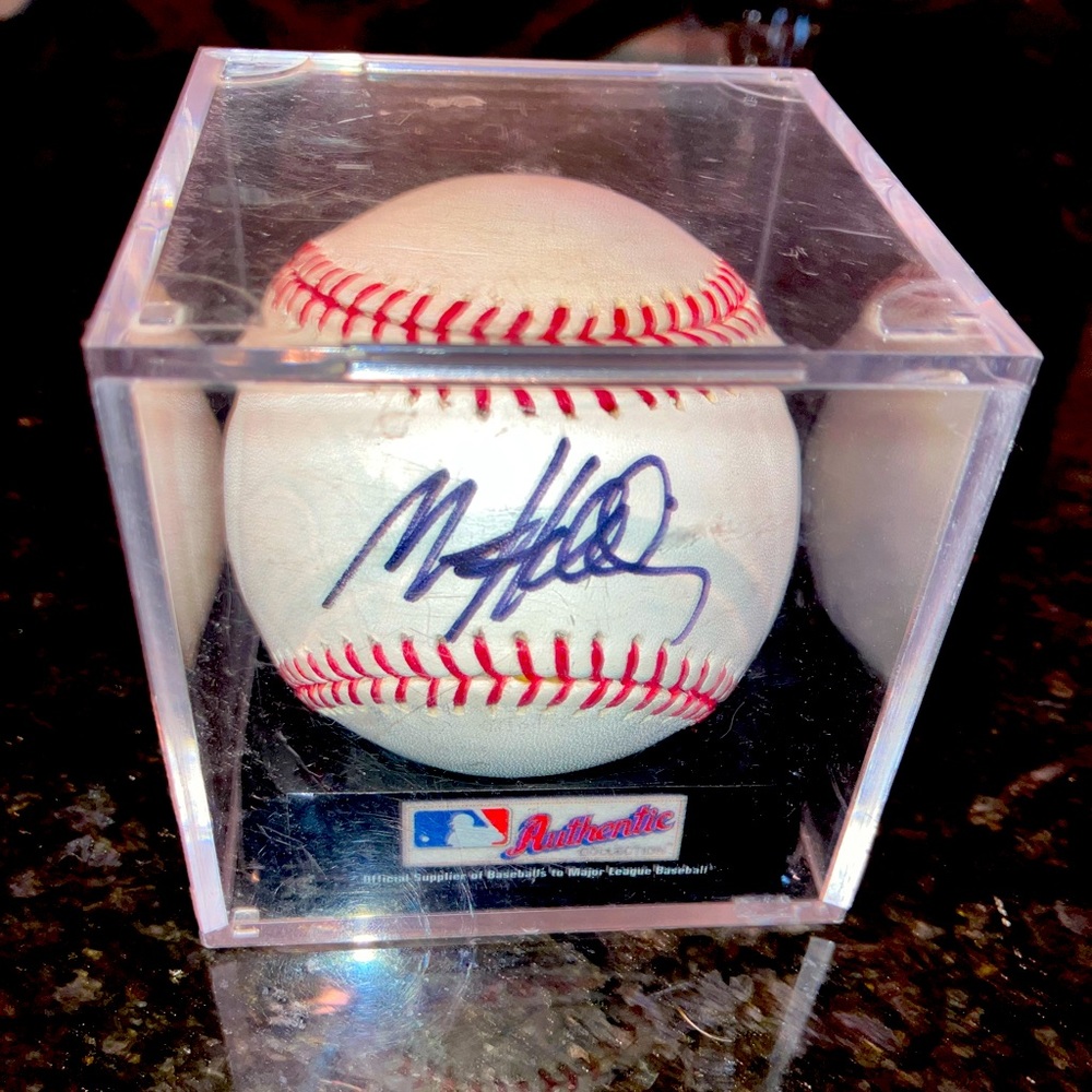 Official Matt Holliday signed baseball.